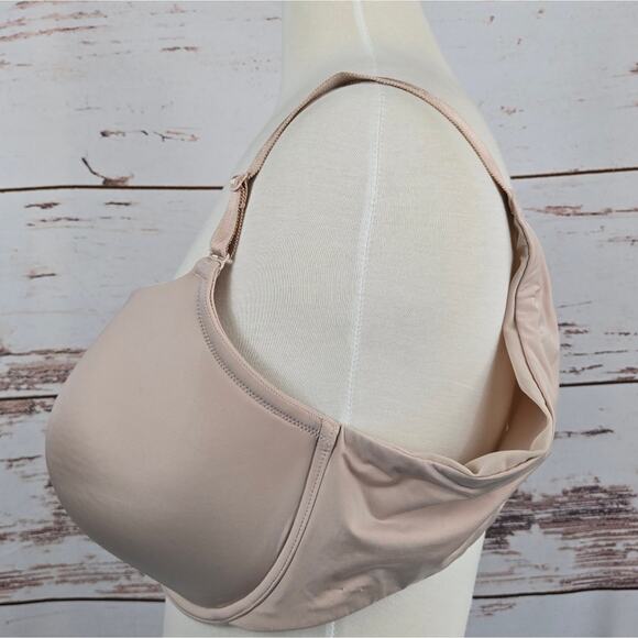 Torrid Curve 360 Back Smoothing Lightly Lined T-Shirt Bra Beige Size 44C - Picture 2 of 7